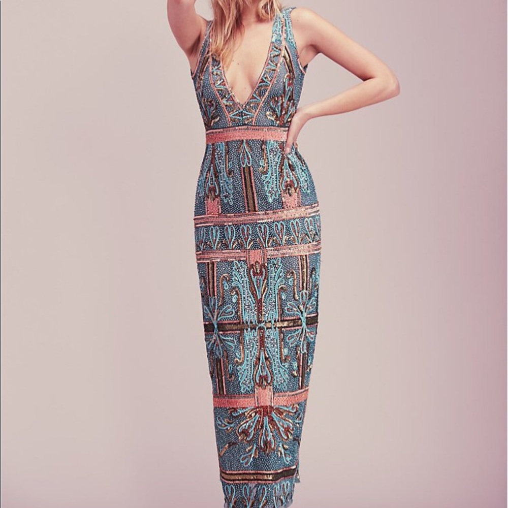 ISO ISO Kyra Dress Gown ISO ISO